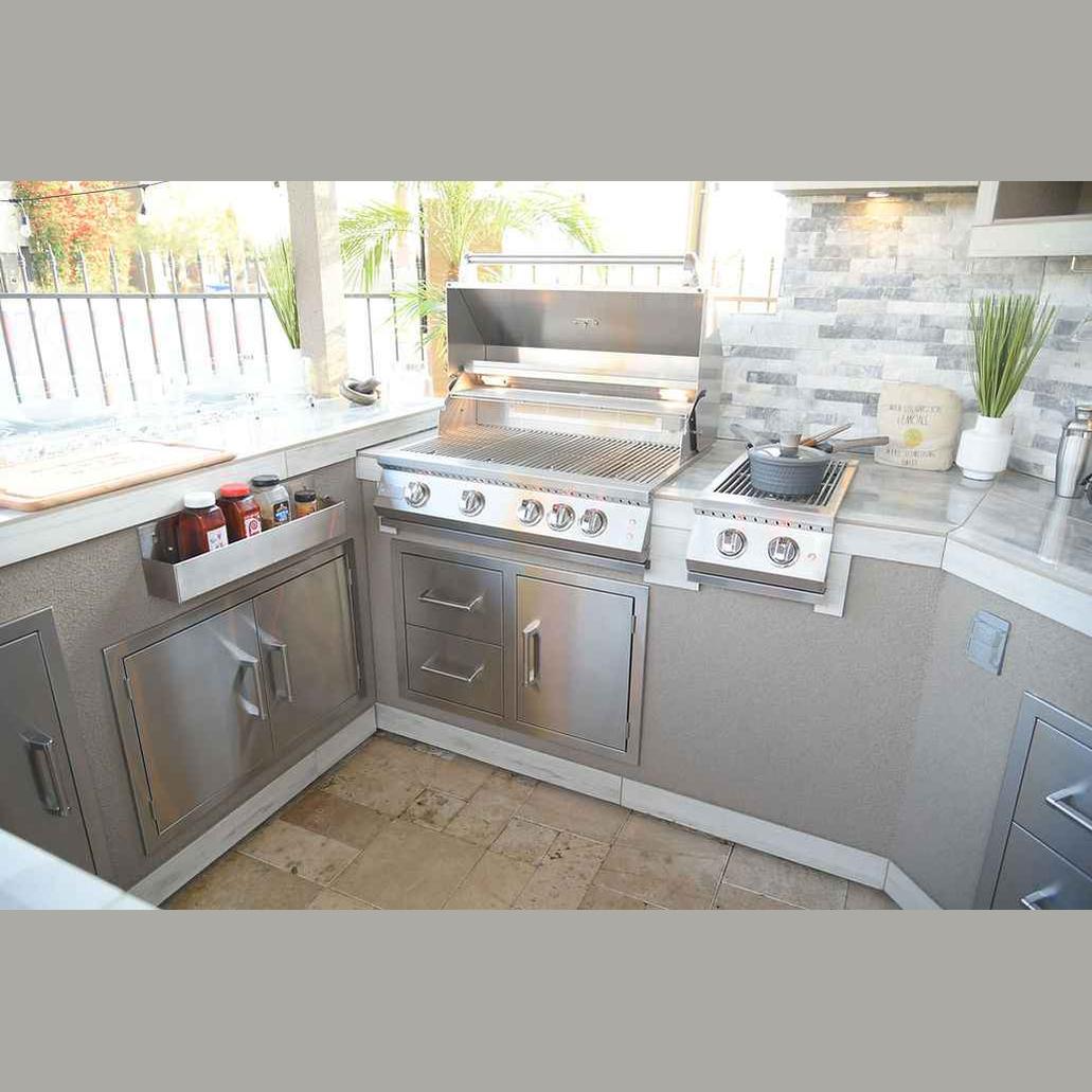 Bermuda Kitchen BBQ Island with Built-In TV, Fire Pit & Bar