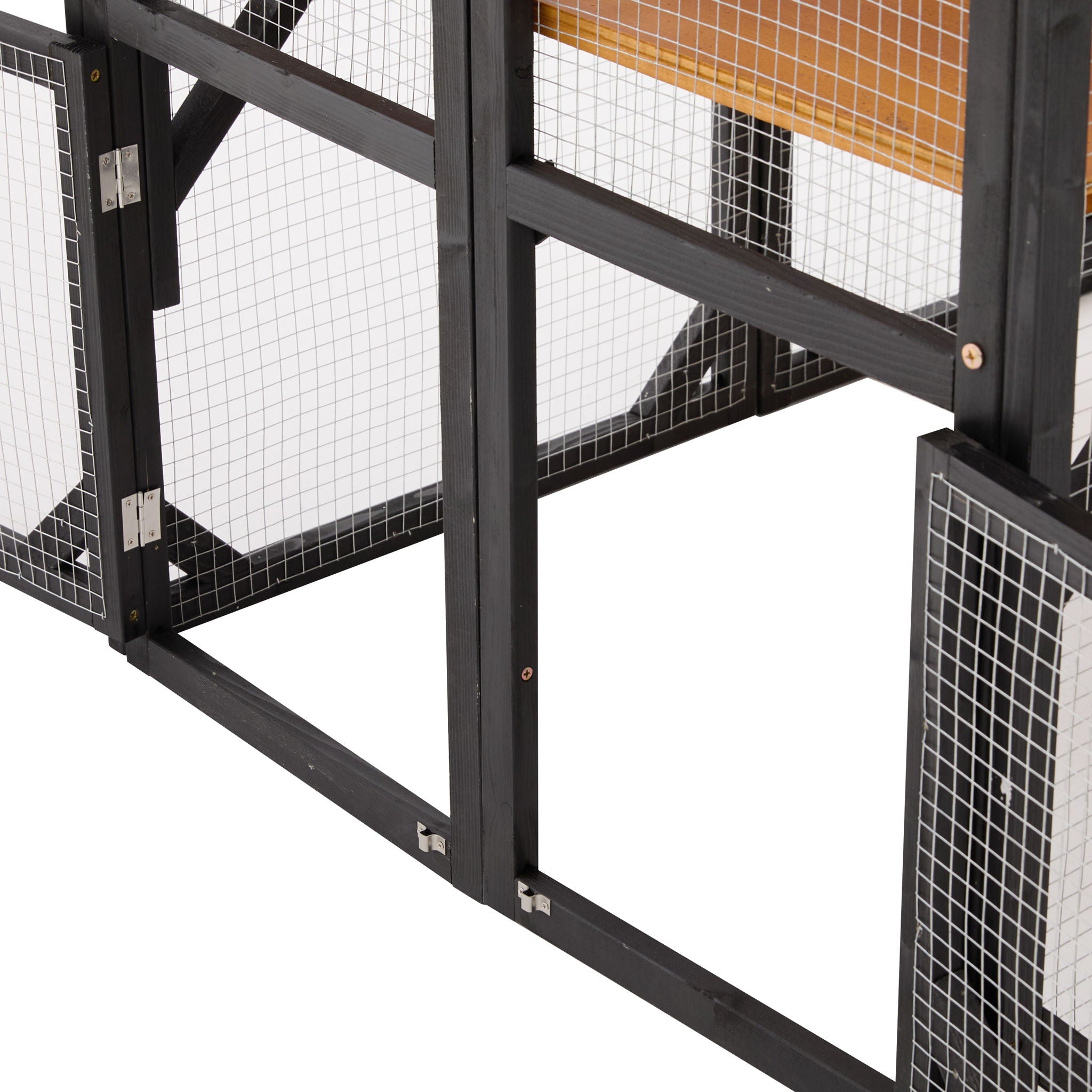 Outdoor Cat Enclosure With Sleeping Houses, Jumping Platforms, & Scratching Post