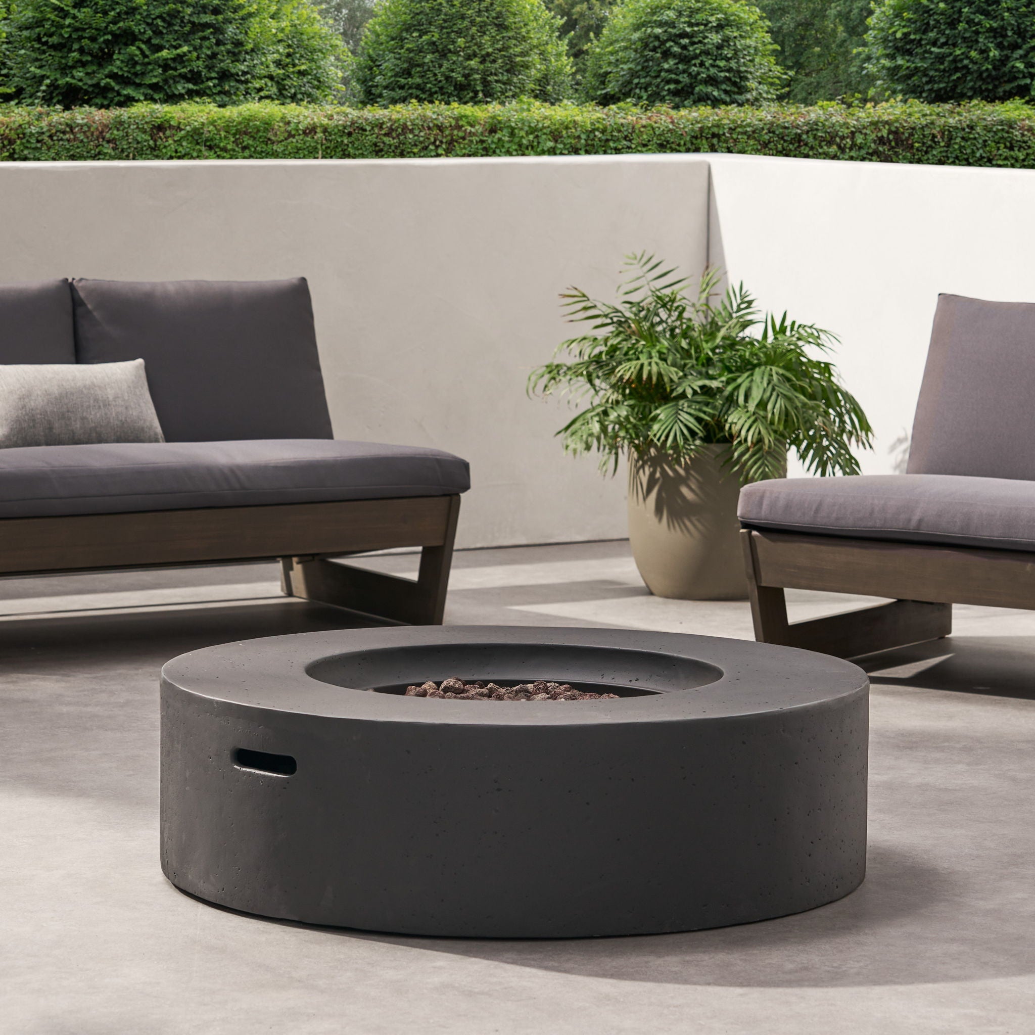 Modern Lightweight Concrete Outdoor Circular Fire Pit 50,000 BTU