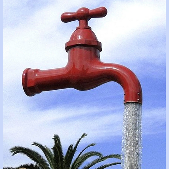 Outdoor Waterfall Magic Faucet Fountain