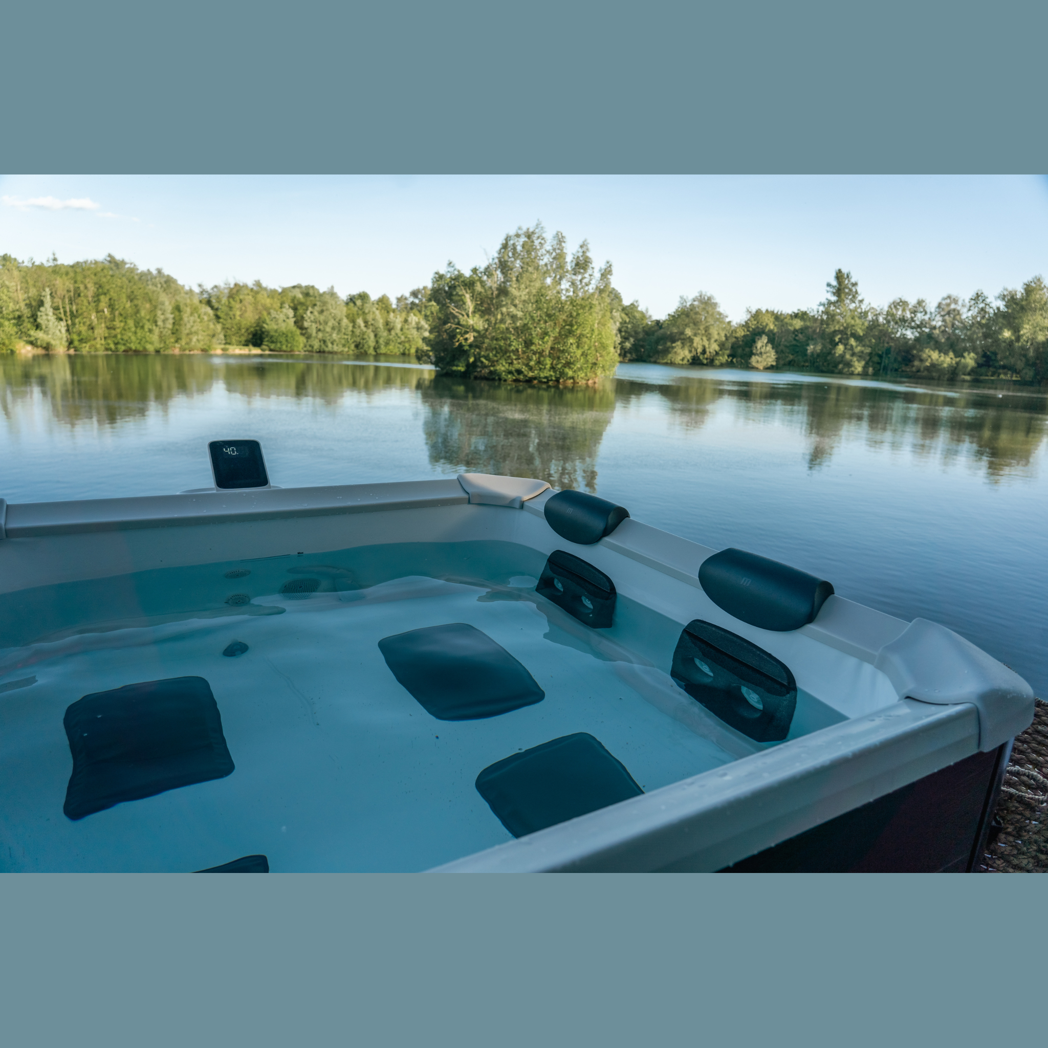 | OSLO | Frame Series | Rigid Hot Tub & Spa | Light up the night | Up to 6 Person