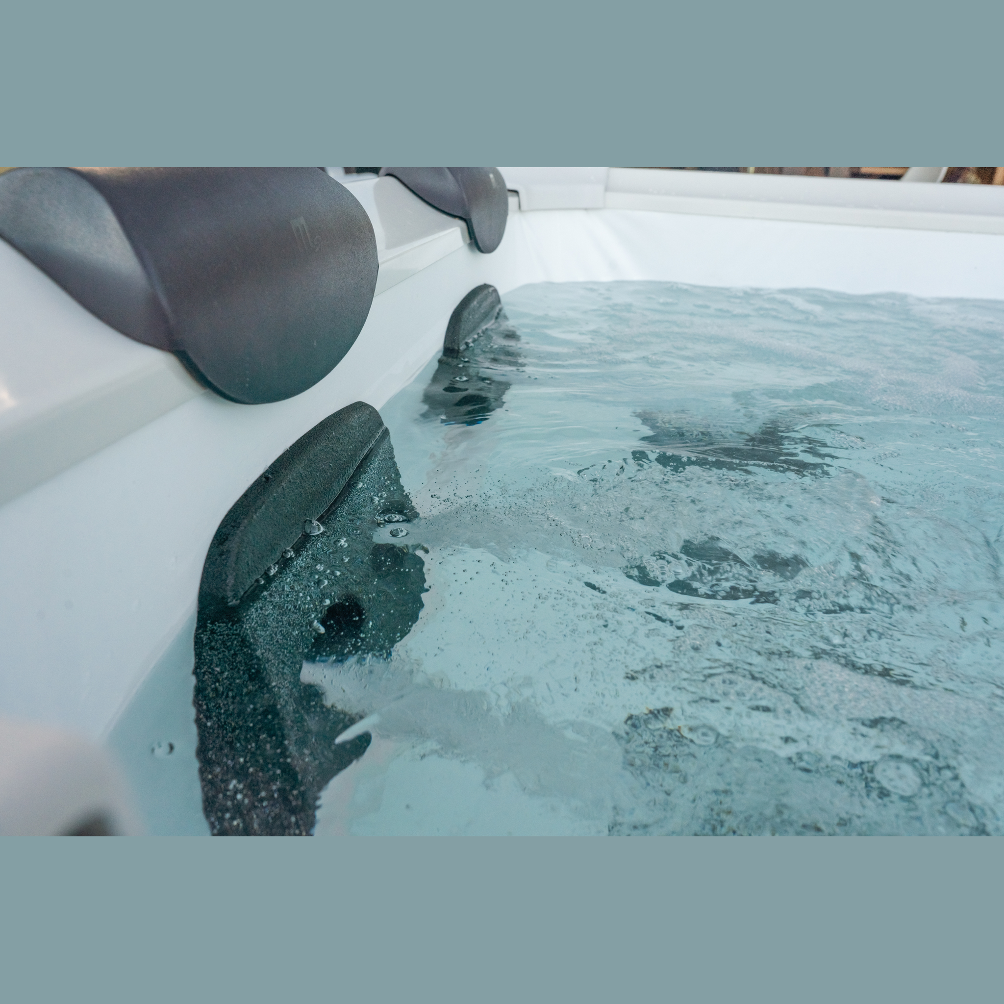 | OSLO | Frame Series | Rigid Hot Tub & Spa | Light up the night | Up to 6 Person