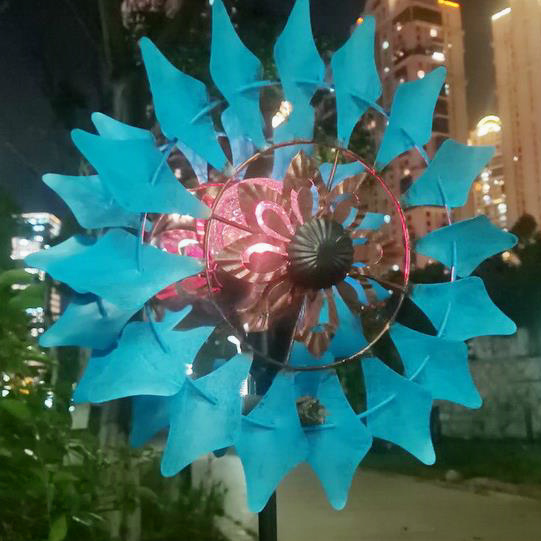 Unique Design Metal Art Handmade Iron 360 Degree Rotation - LED Light Wind Spinner