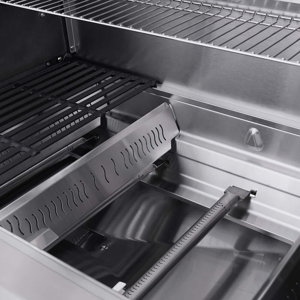 Model 405 | Chic Clearview® Smart Stainless Gas Grill with optional smoker box