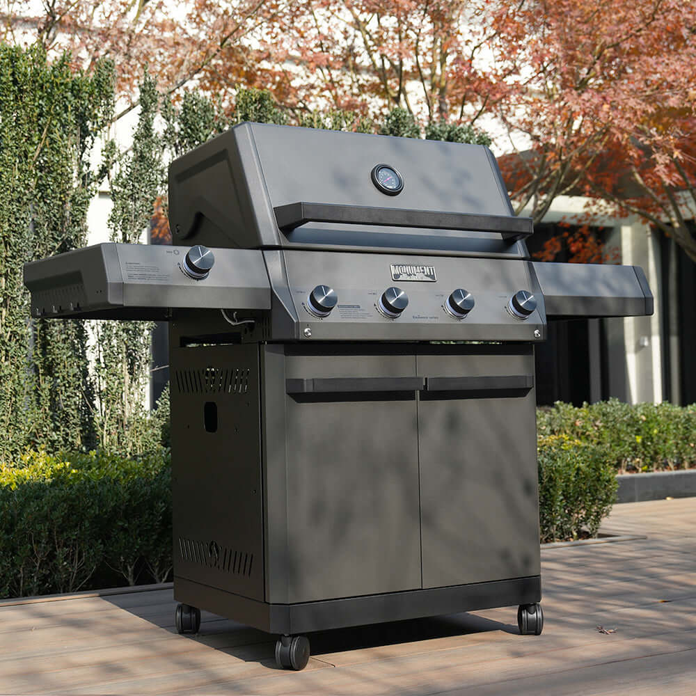 Model 425 | Iconic Fortified Propane Gas Grill with optional smoker box