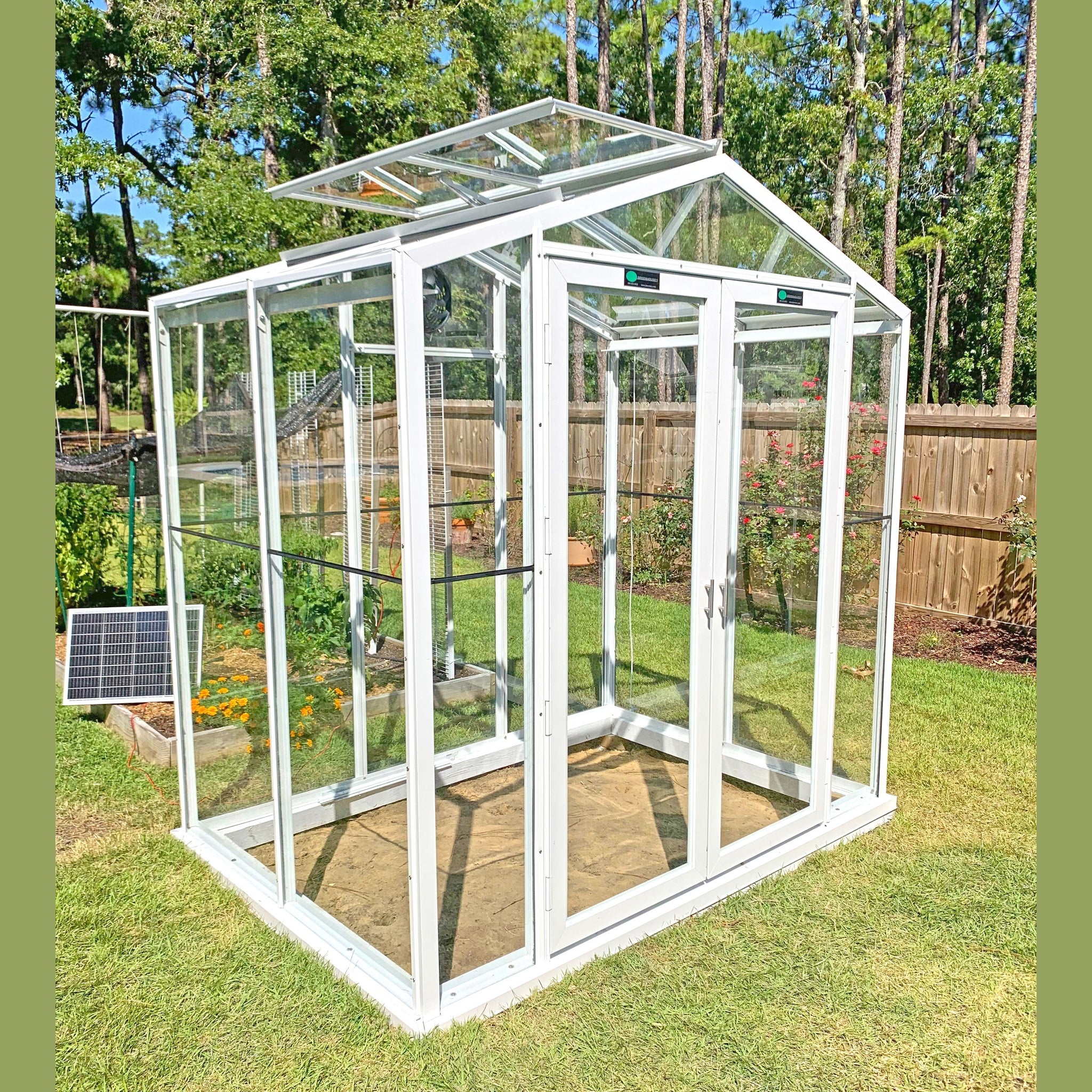 The Sago Greenhouse 5' x 8'