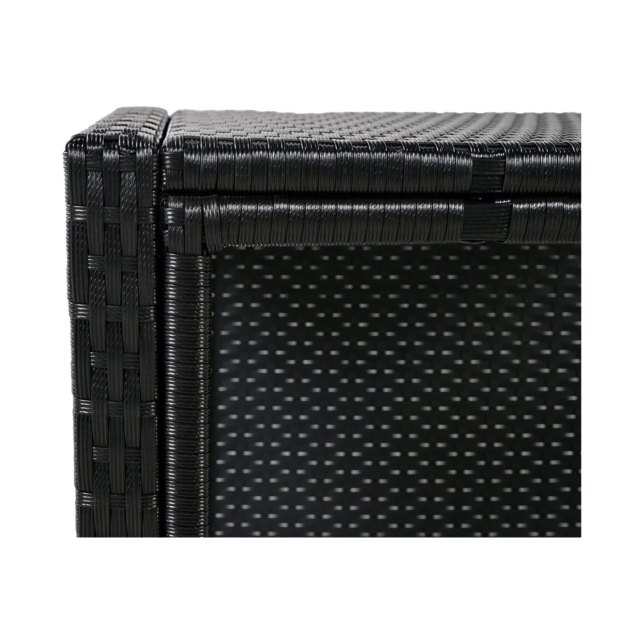Quadrilateral Spa Surround Rattan Sectional Sofa
