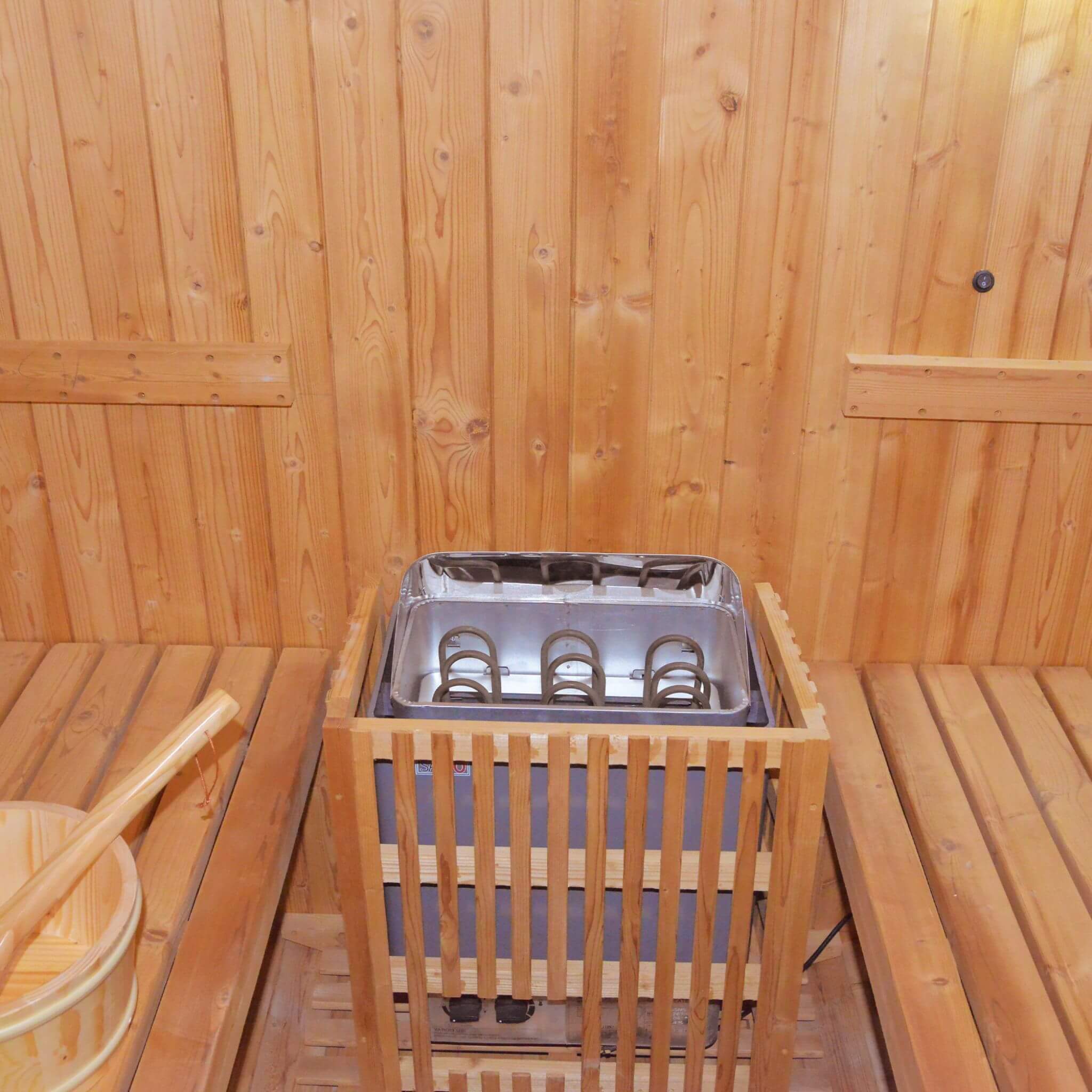 The Ignite Large Premium American White Oak Outdoor Wooden Barrel Sauna With 4.5KW Sauna Heater