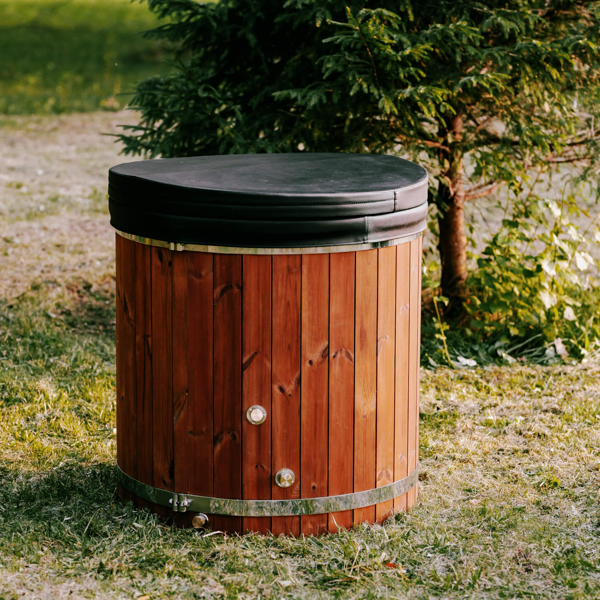 Premium 1-Person Fully-Assembled ThermoWood Cold Plunge Tub